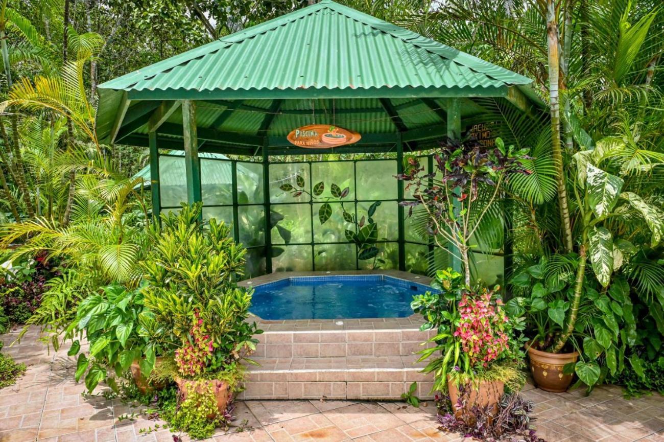 Lands In Love Hotel And Resort Colonia Palmarena Luaran gambar