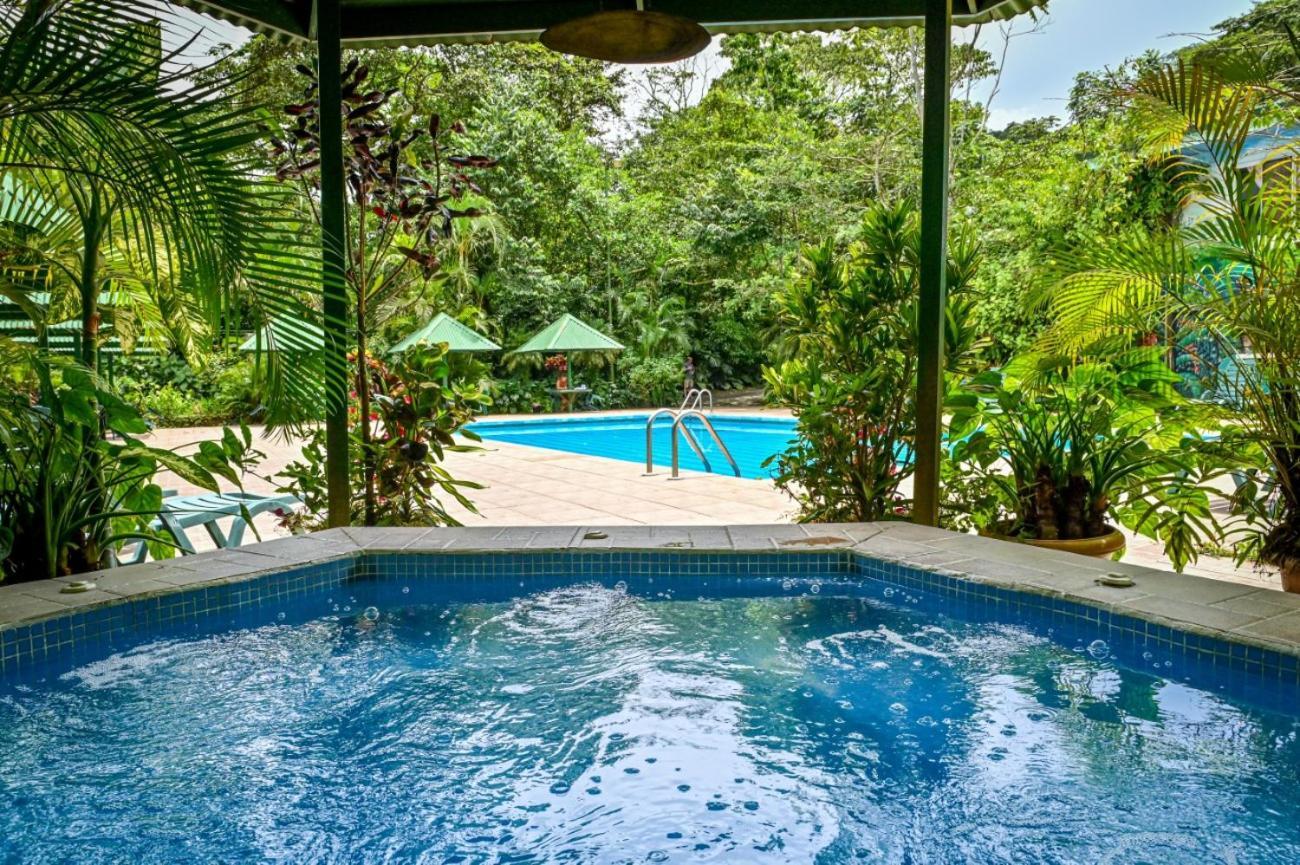 Lands In Love Hotel And Resort Colonia Palmarena Luaran gambar
